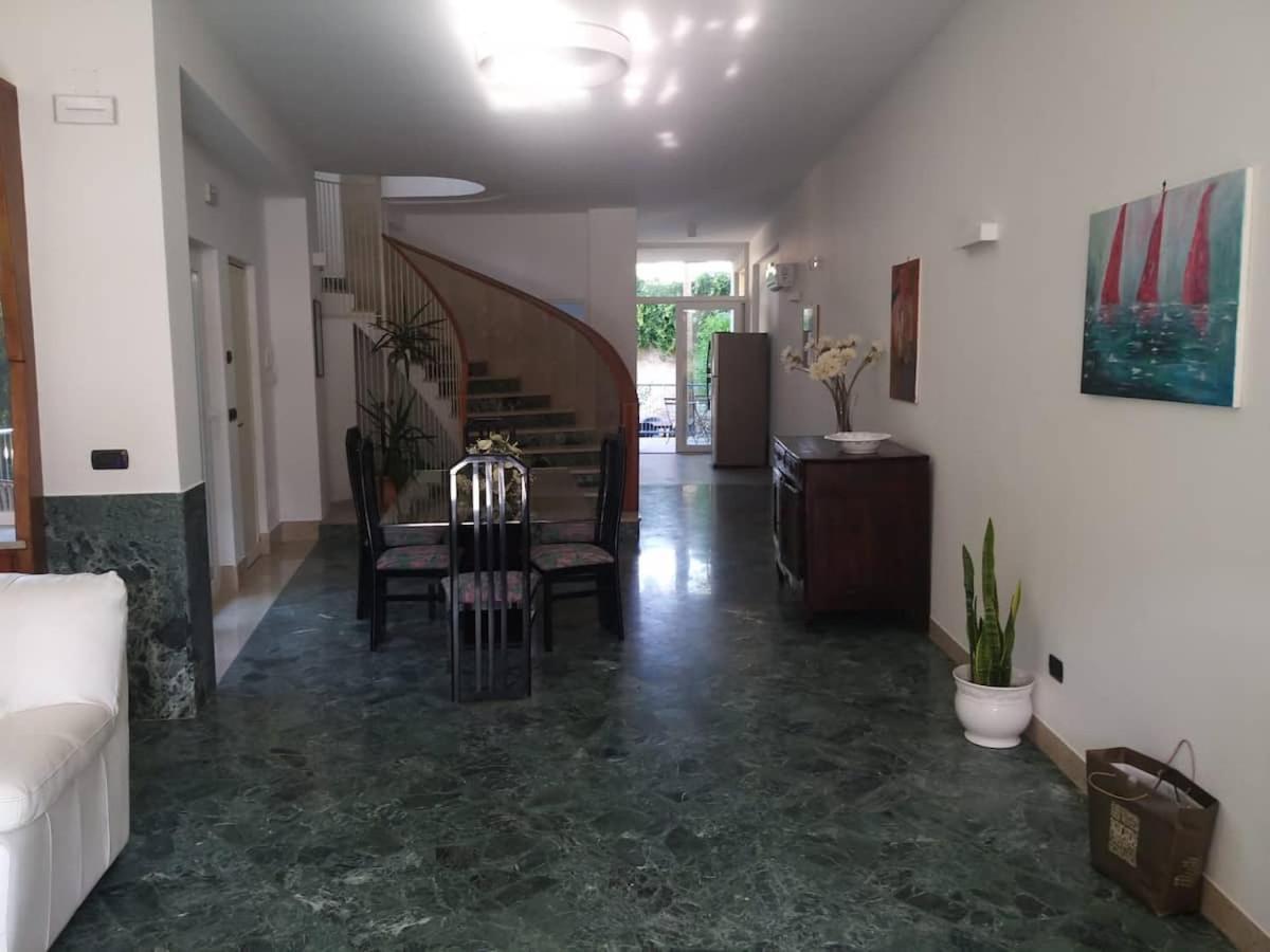 Villa Savoia Mondello Buitenkant foto